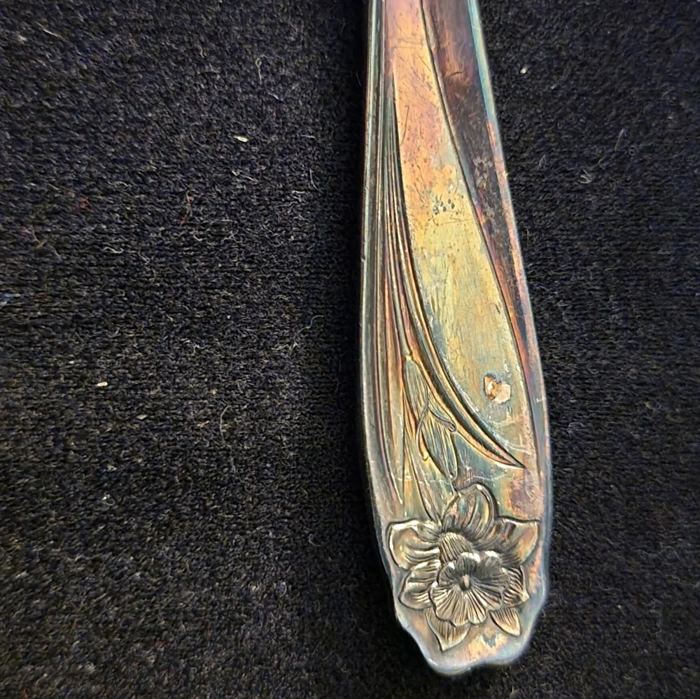 VTG 1847 Rogers Brothers Daffodil Serving Fork And Cake Server